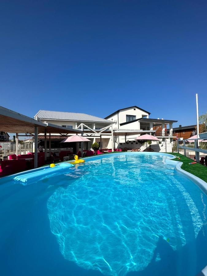 Hotel Flamingo Family Club Zatoka Exterior foto